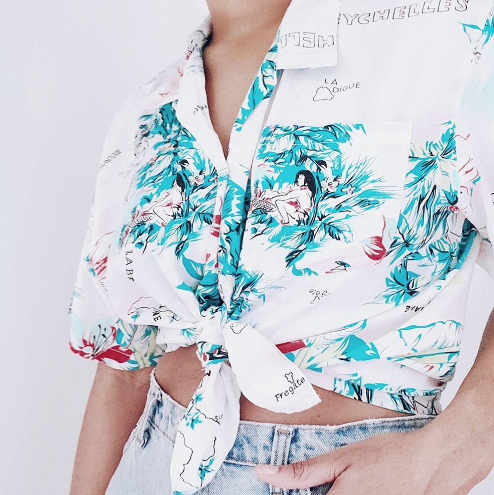 Vintage  Emanuelle Tropical Button Down Sz. M